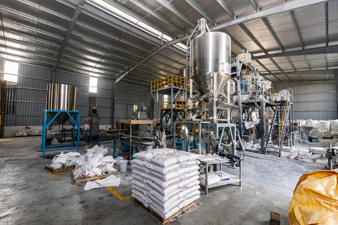 VINARES factory line